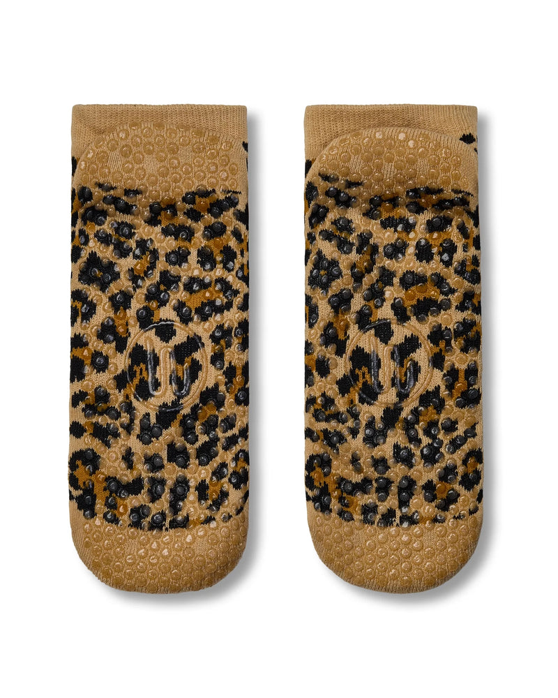 move-active-classic-low-rise-grip-socks-safari-spots