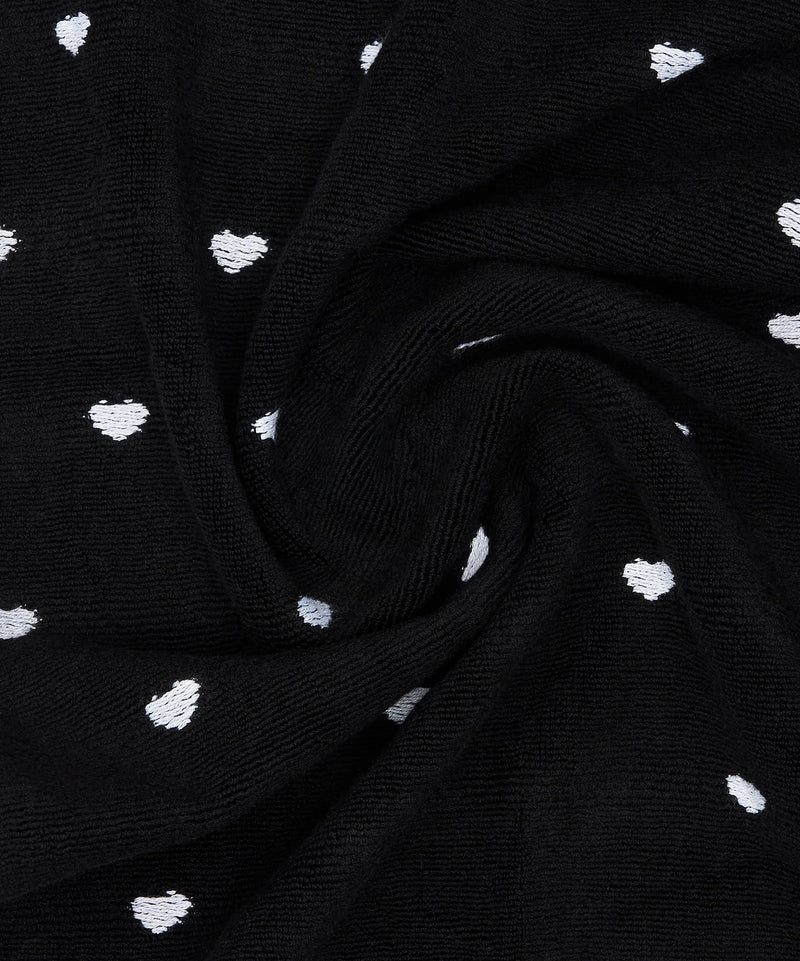 move-active-workout-terry-towel-monochrome-hearts