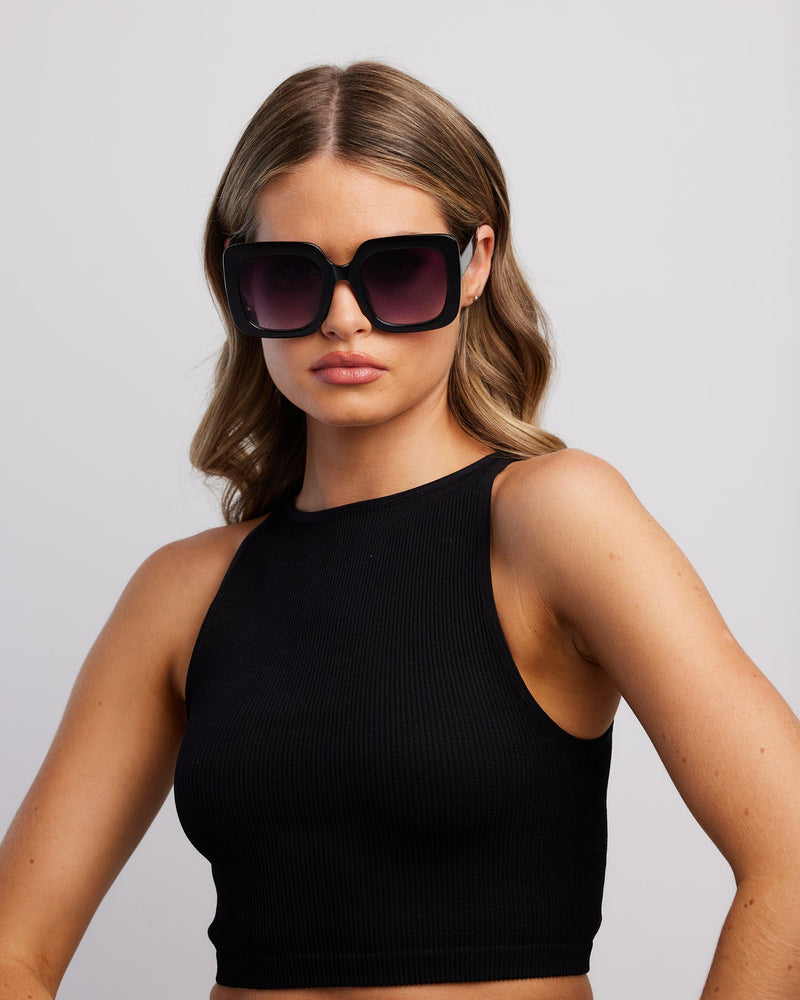 reality-eyewear-mustique-sunglasses-black-front