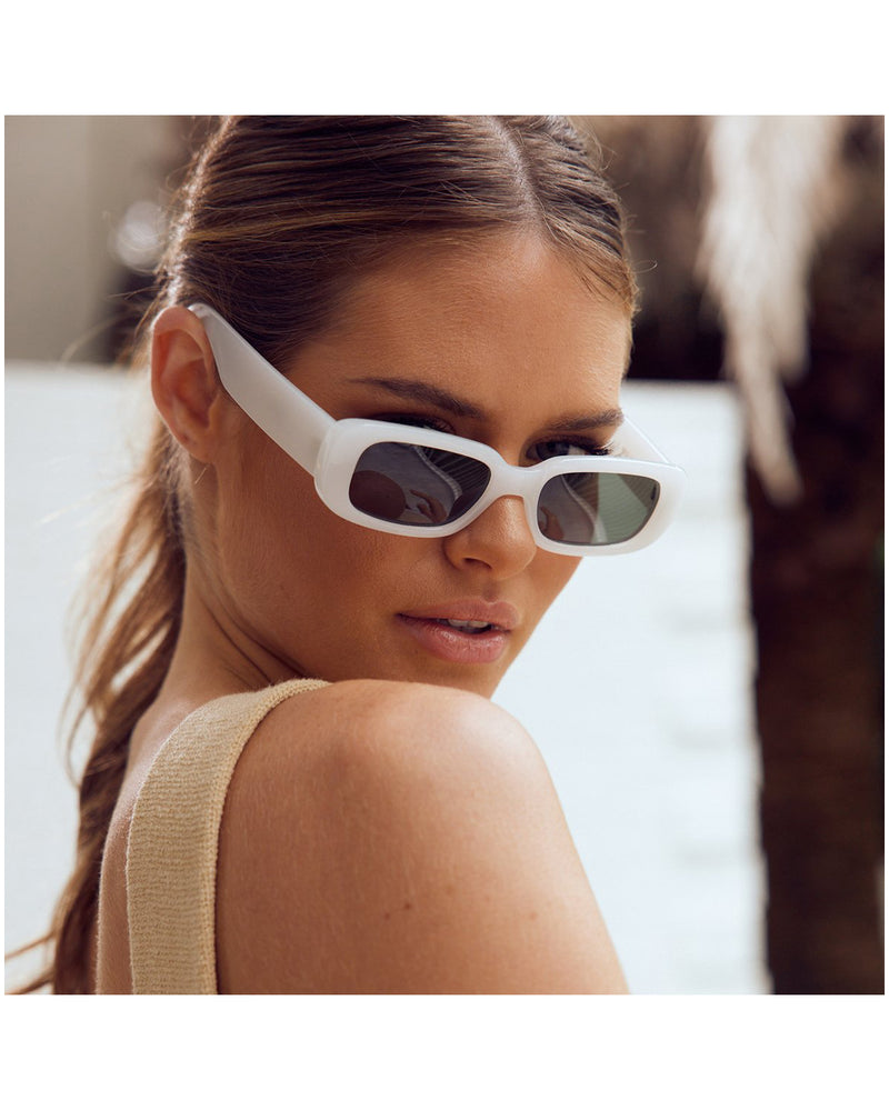 reality-xray-spex-white-smoke-sunglasses-on-model