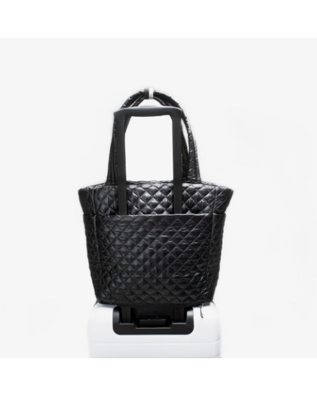 vooray-naomi-tote-quilted-black