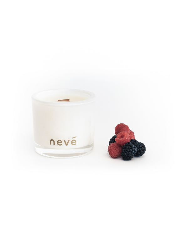 neve-medium-candle-raspberry-vanilla