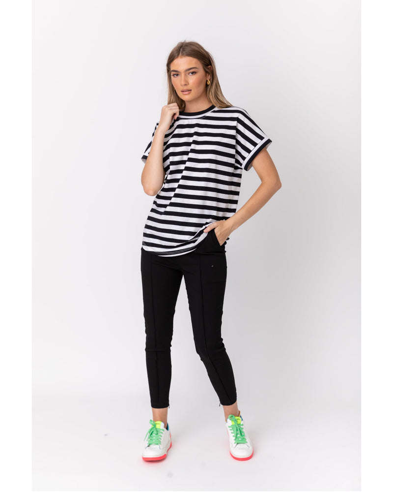 alexandra-sandford-black-white-stripe-tee-front-view