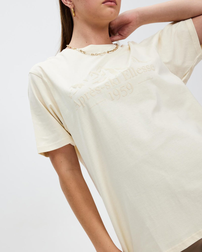 ellesse-torteloni-t-shirt-off-white-close-up-front
