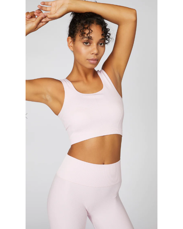 l_urv-hushed-seamless-top-soft-pink-front-view