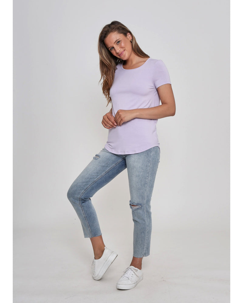 leoni-lux-basic-tee-lilac-side-view