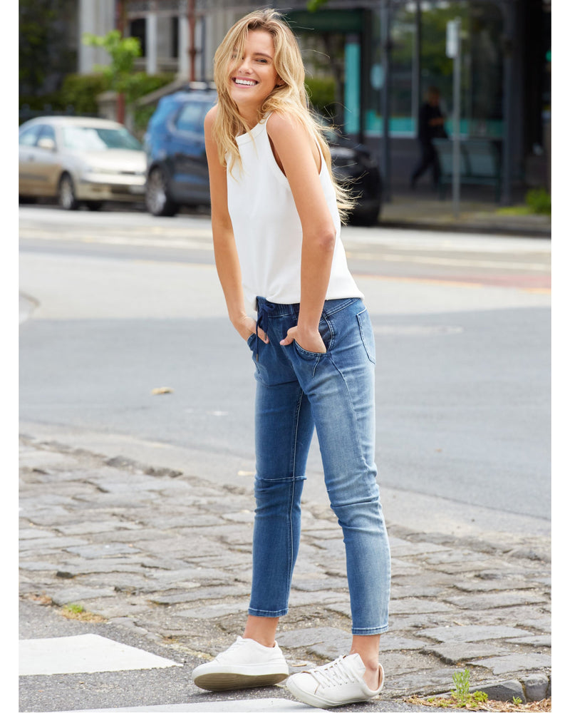 monaco-jeans-alex-denim-jogger-blue-wash-side-view