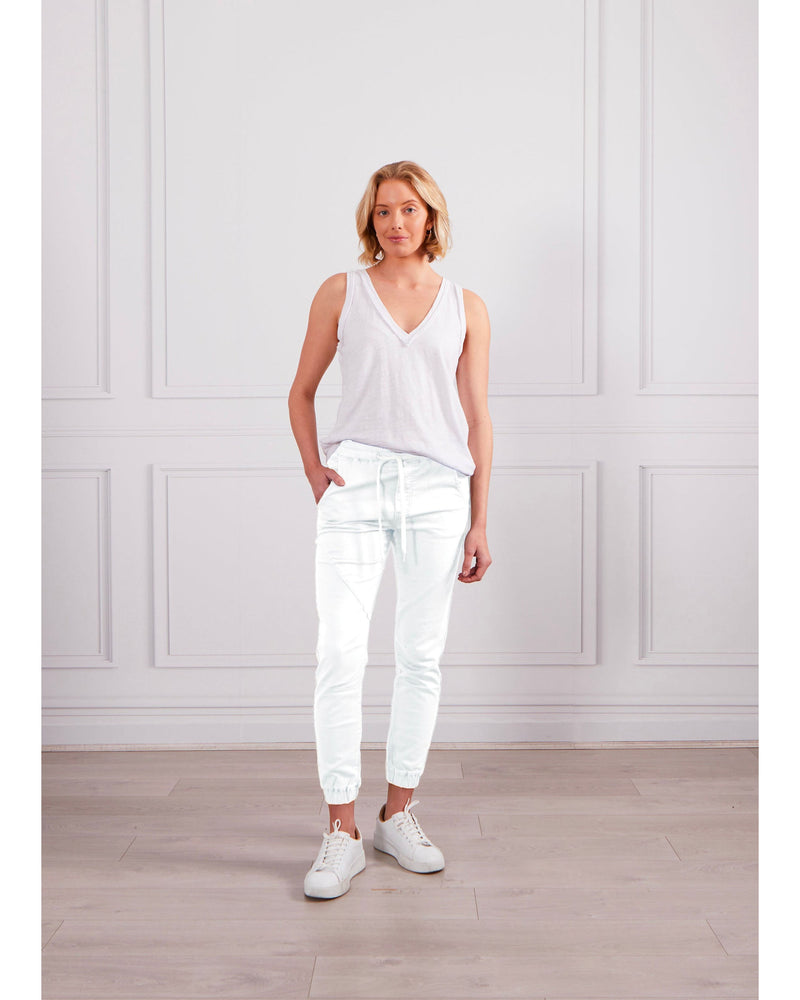 monaco-jeans-blake-jogger-white-front-view