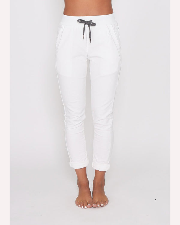 monaco-jeans-riley-jogger-white-front-view