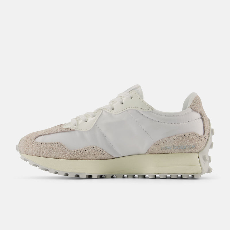 new-balance-327-nb-white-with-moonbeam-side-view