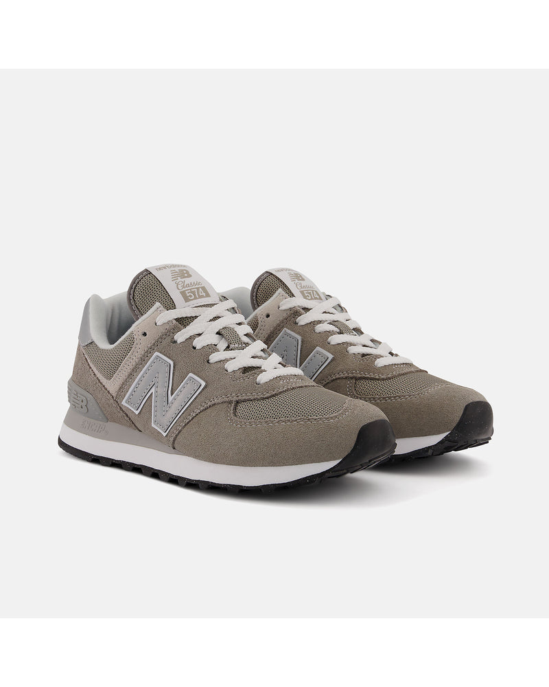 new-balance-574-grey-with-white-sneaker-front-view
