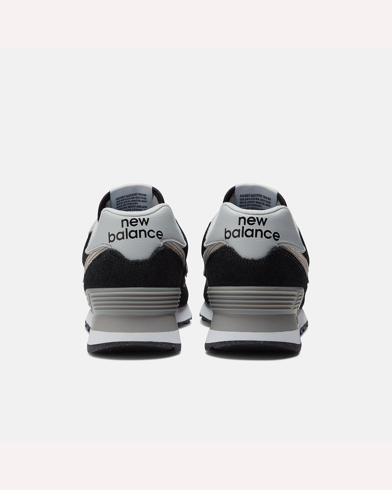new-balance-574-sneaker-black-with-white-back-view