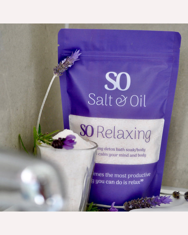 salt-and-oil-SO-relaxing-magnesium-salts-front-view