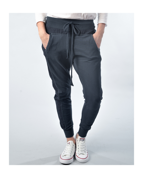 suzy-d-ultimate-jogger-navy-front-view